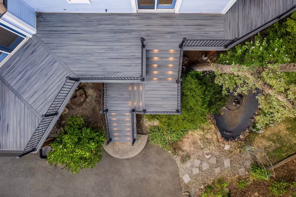 Deck built for the Alta Mesa project by Stone Ridge Decking
